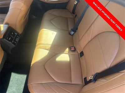 2022 Toyota Avalon Hybrid Limited