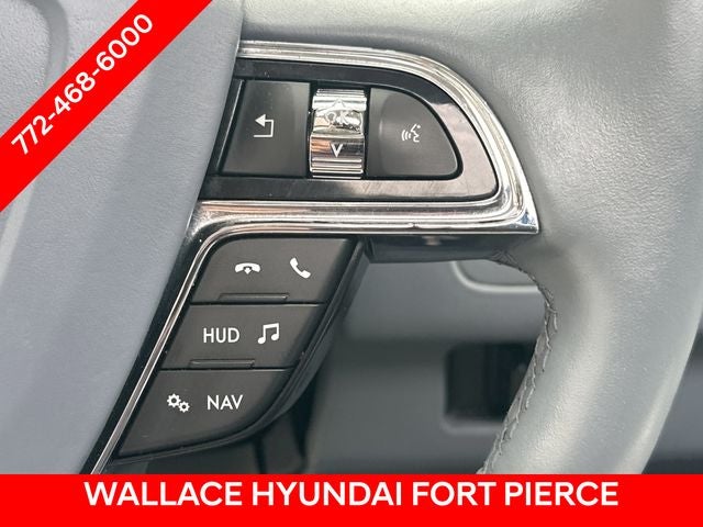 2021 Lincoln Navigator Black Label