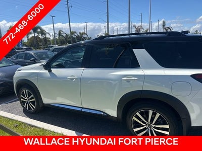 2024 Nissan Pathfinder Platinum