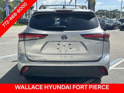 2022 Toyota Highlander Hybrid LE