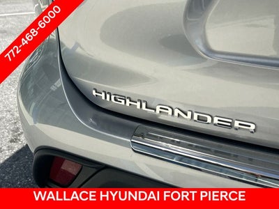 2022 Toyota Highlander Hybrid LE