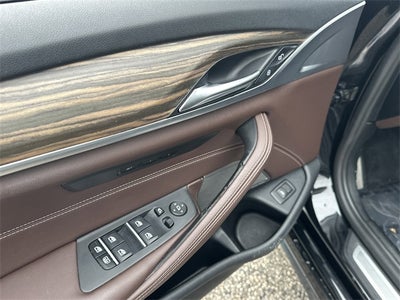 2022 BMW 5 Series 530i