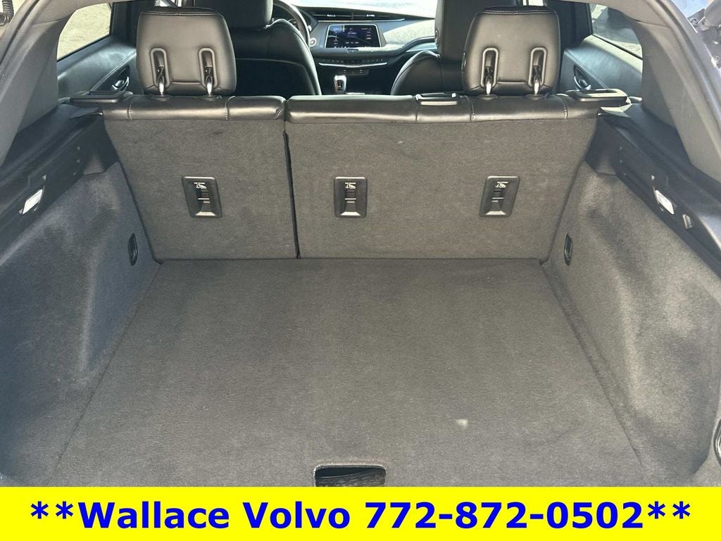 2019 Cadillac XT4 Premium Luxury