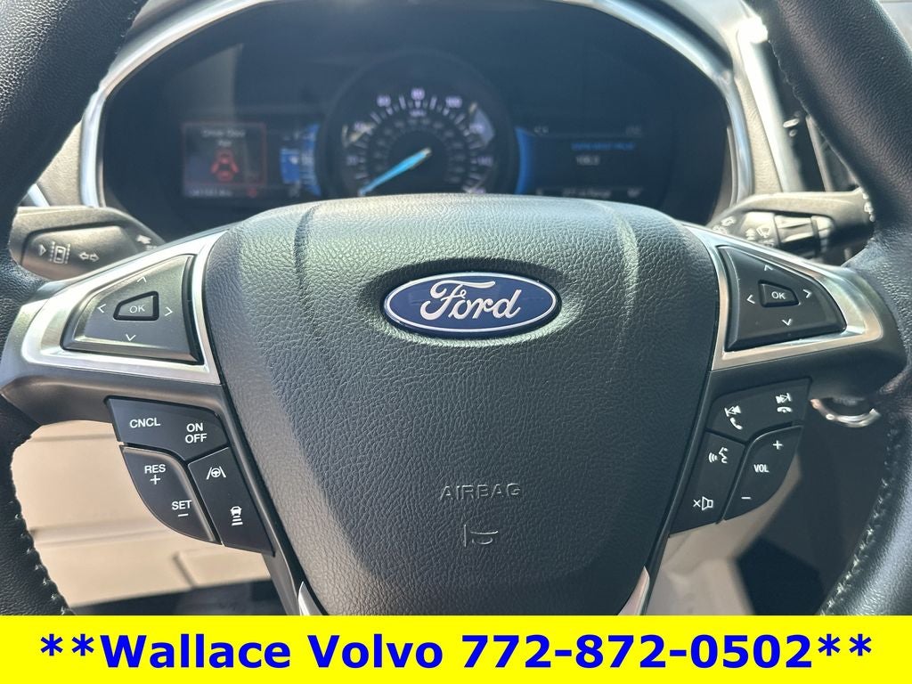 2021 Ford Edge Titanium