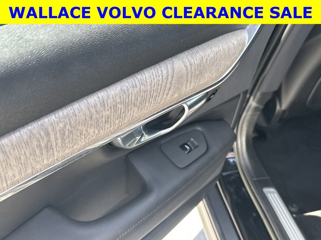 2023 Volvo V90 Cross Country B6