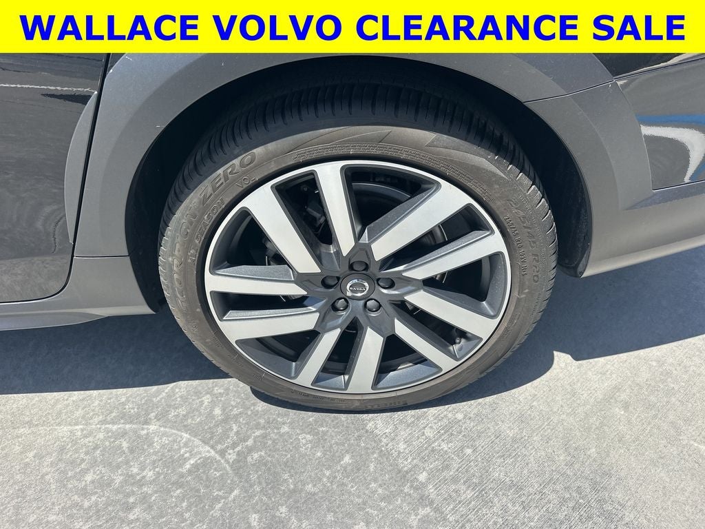 2023 Volvo V90 Cross Country B6