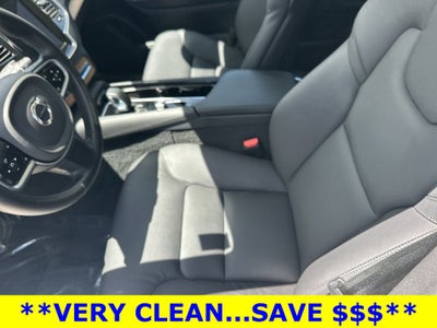 2025 Volvo XC90 B6 Plus 7-Seater