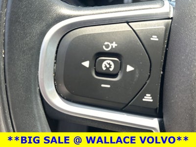 2021 Volvo XC60 T5 Momentum