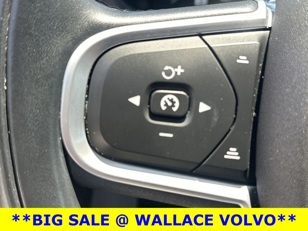 2021 Volvo XC60 T5 Momentum