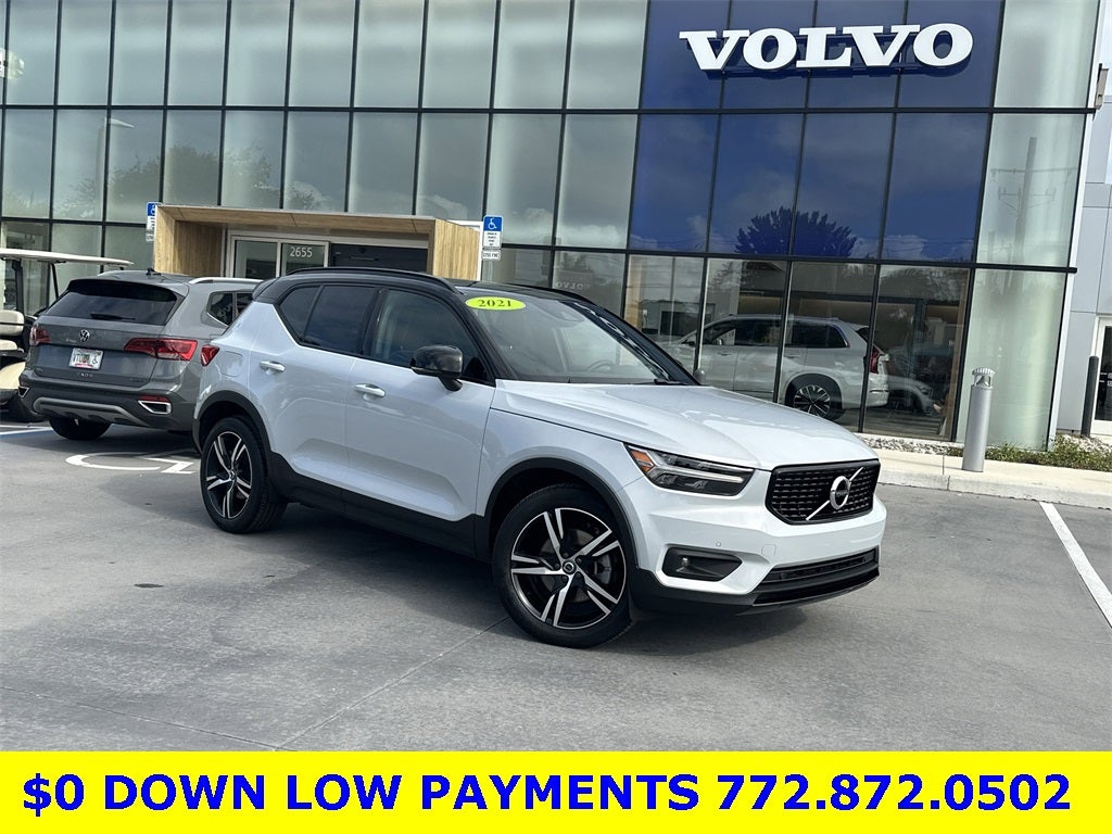 2021 Volvo XC40 R-Design