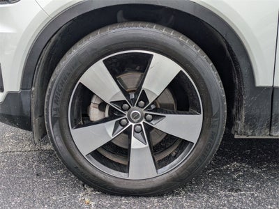 2021 Volvo XC40 Momentum