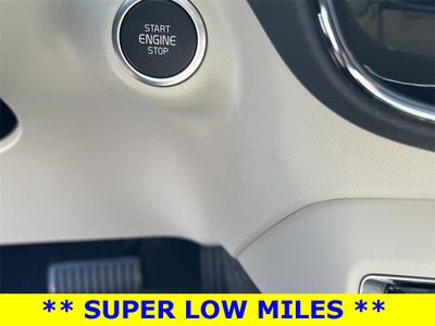 2022 Volvo XC40 Momentum