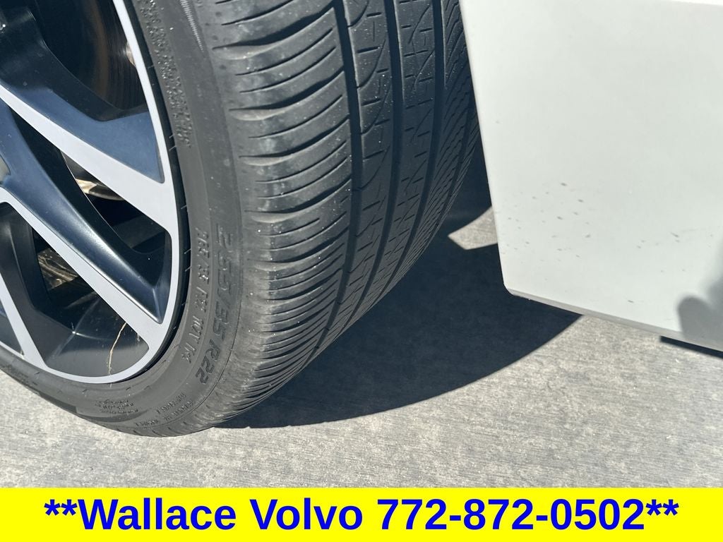 2024 Volvo XC60 Recharge Plug-In Hybrid Ultimate
