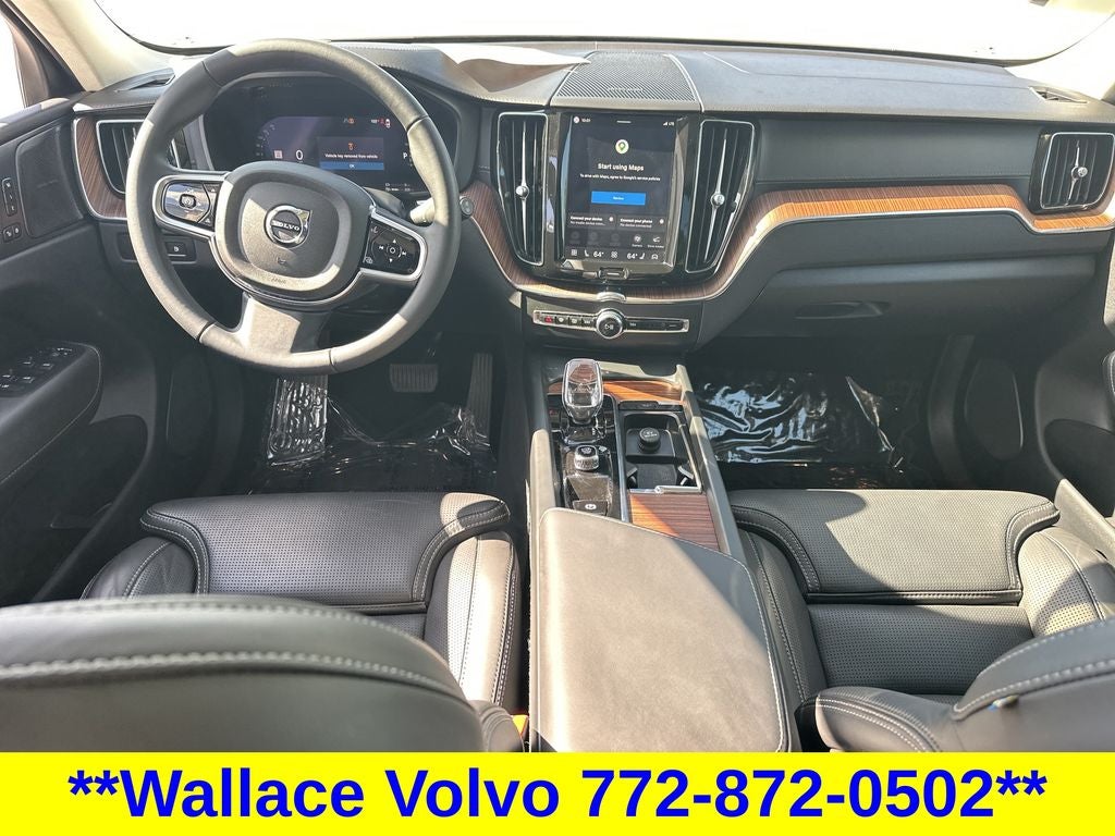 2024 Volvo XC60 Recharge Plug-In Hybrid Ultimate
