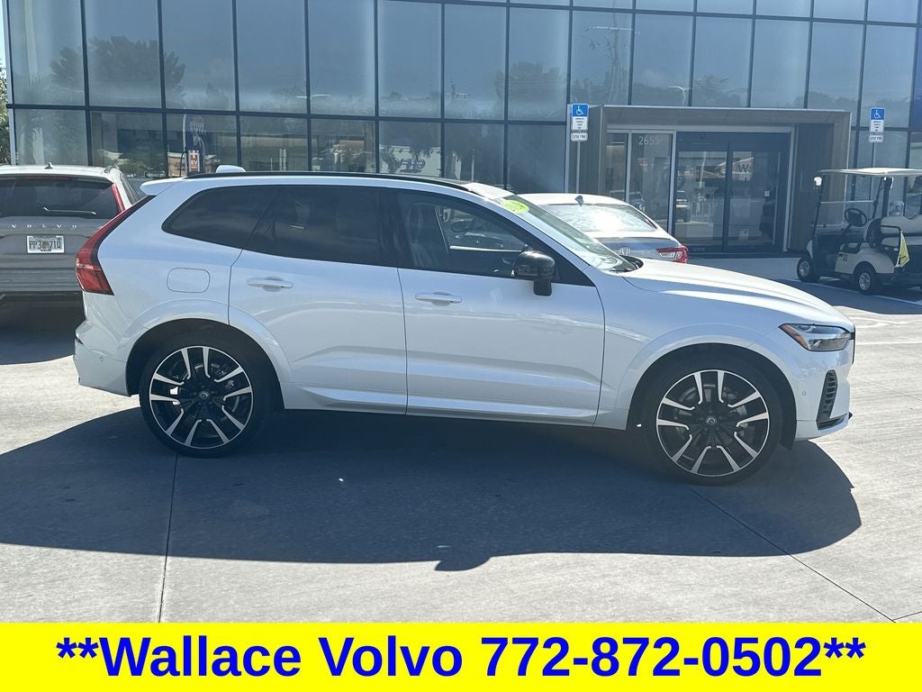 2024 Volvo XC60 Recharge Plug-In Hybrid Ultimate