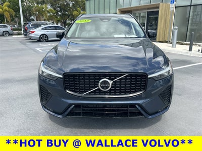 2023 Volvo XC60 B5 Plus Dark Theme