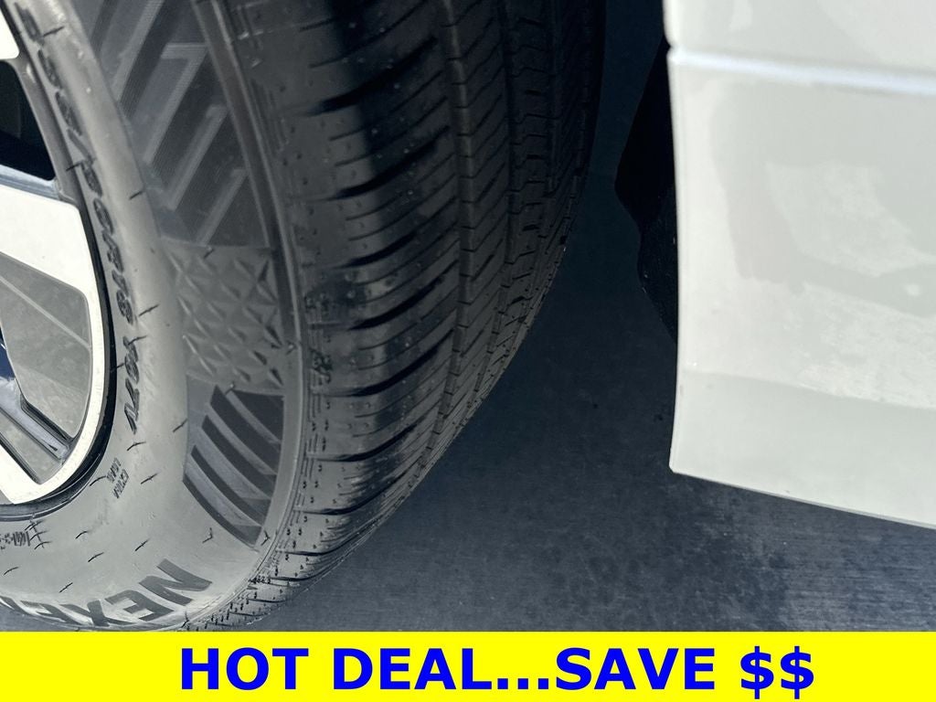 2024 Volvo XC60 B5 Core