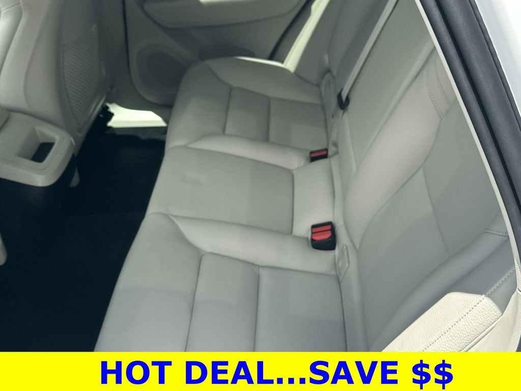 2024 Volvo XC60 B5 Core