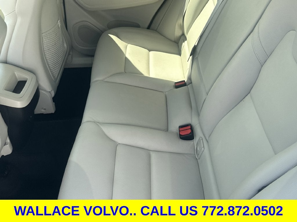 2024 Volvo XC60 B5 Core
