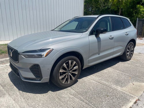 2024 Volvo XC60 B5 Plus Dark Theme