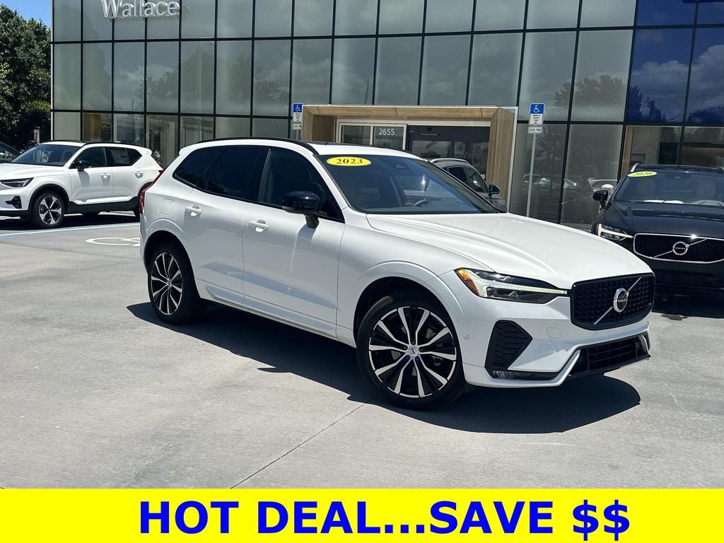 2023 Volvo XC60 B5 Plus Dark Theme