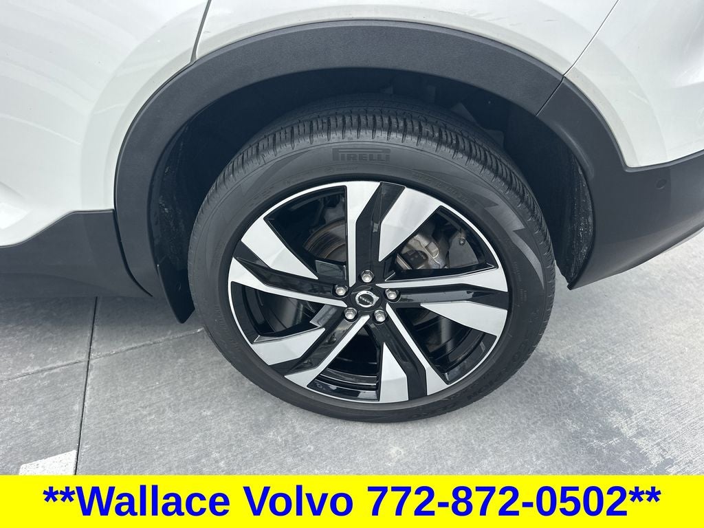 2023 Volvo XC40 Ultimate