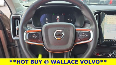 2024 Volvo XC40 B5 Core