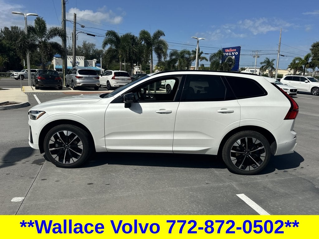 2026 Volvo XC60 B5 Plus