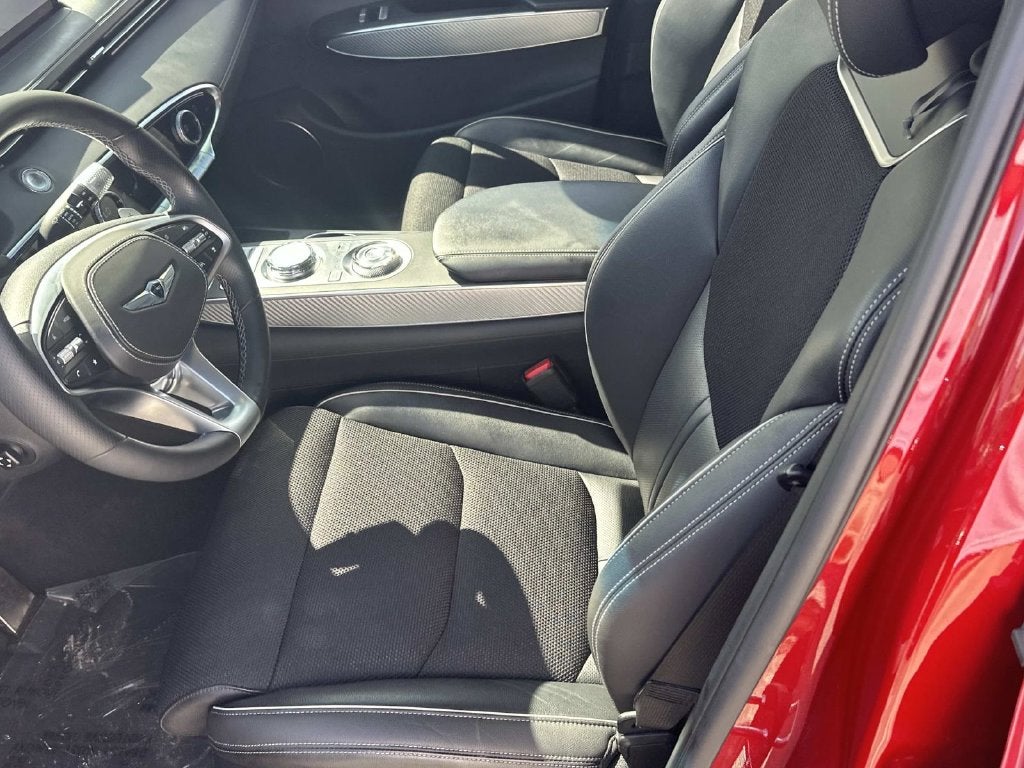2023 Genesis GV70 2.5T