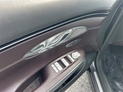 2022 Genesis GV70 2.5T