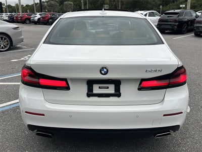2022 BMW 5 Series 530i
