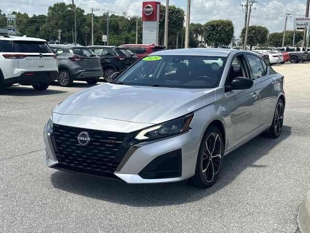 2025 Nissan Altima 2.5 SR