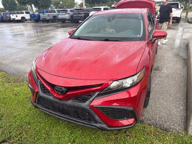 2021 Toyota Camry SE