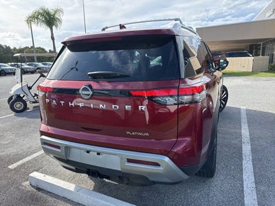 2025 Nissan Pathfinder Platinum