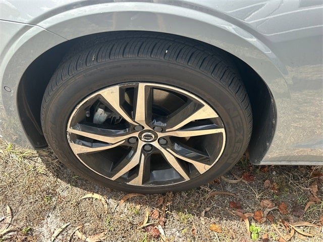 2024 Volvo S60 B5 Plus Dark Theme