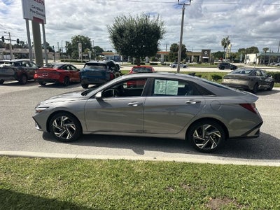 2024 Hyundai Elantra Limited