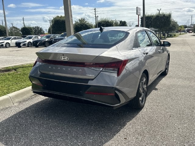 2024 Hyundai Elantra Limited