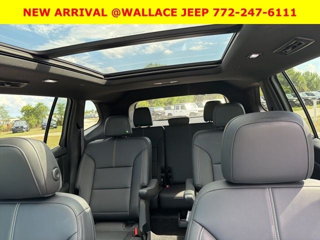 2024 GMC Acadia Elevation