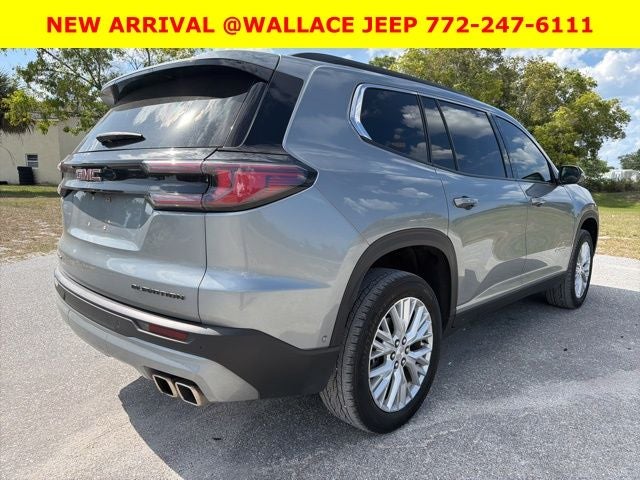 2024 GMC Acadia Elevation