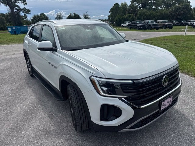 2026 Volkswagen Atlas Cross Sport SE w/Technology