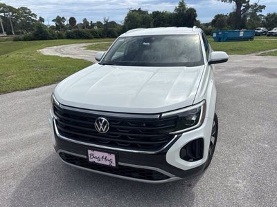 2026 Volkswagen Atlas Cross Sport SE w/Technology