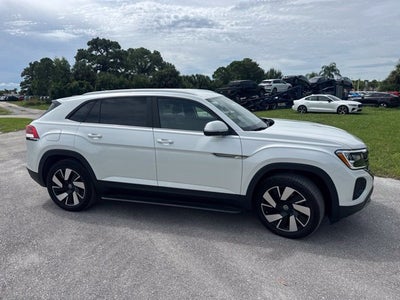 2026 Volkswagen Atlas Cross Sport SE w/Technology