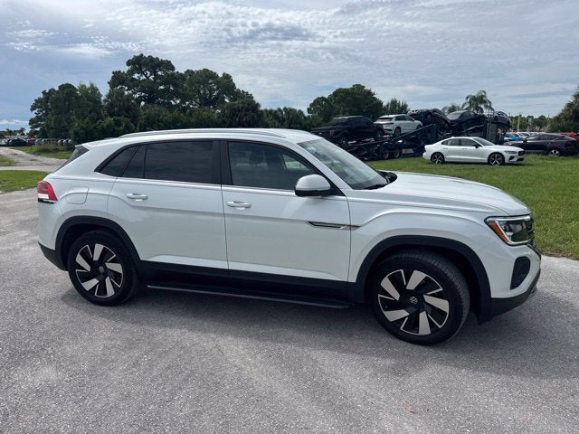 2026 Volkswagen Atlas Cross Sport SE w/Technology