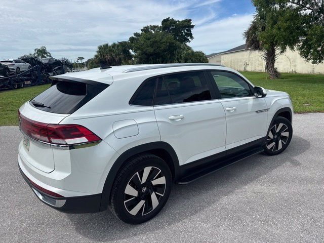 2026 Volkswagen Atlas Cross Sport SE w/Technology