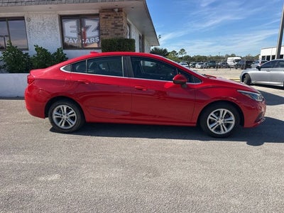 2018 Chevrolet Cruze LT **CARFAX Clean ** 29/40 City/Highway MPG