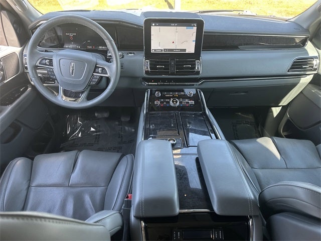 2019 Lincoln Navigator Select