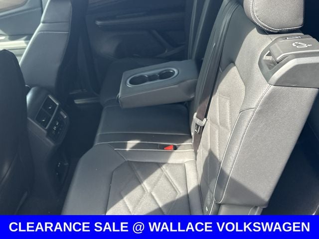 2026 Volkswagen Atlas SE w/Technology