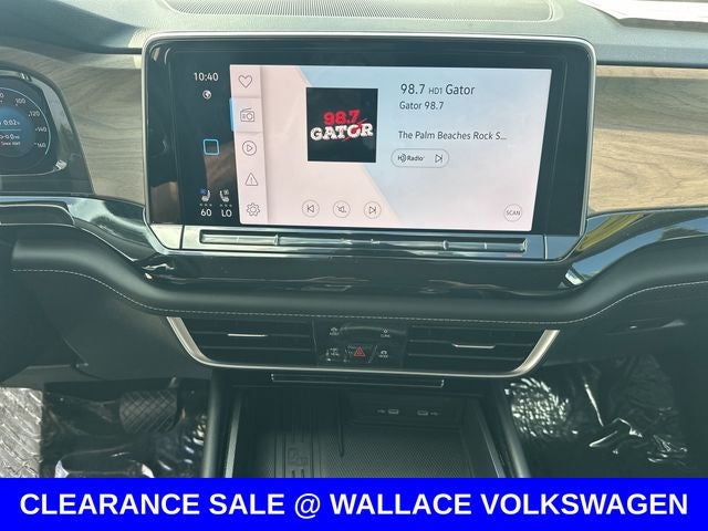 2026 Volkswagen Atlas SE w/Technology
