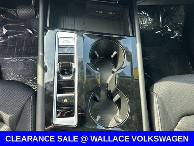 2026 Volkswagen Atlas SE w/Technology