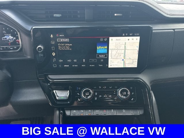 2025 GMC Sierra 1500 AT4